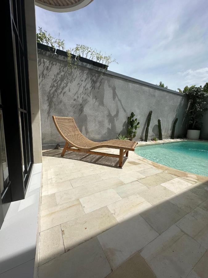 Emma'S Villa Seminyak Esterno foto